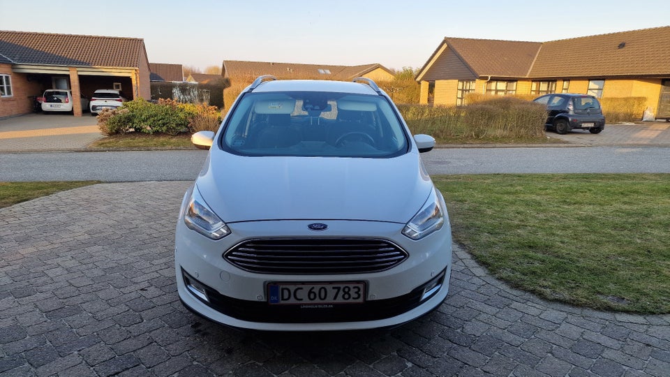 Ford Grand C-MAX 1,5 TDCi 120 Titanium 5d