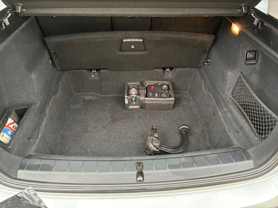 BMW X1 2,0 sDrive18d Advantage aut. 5d