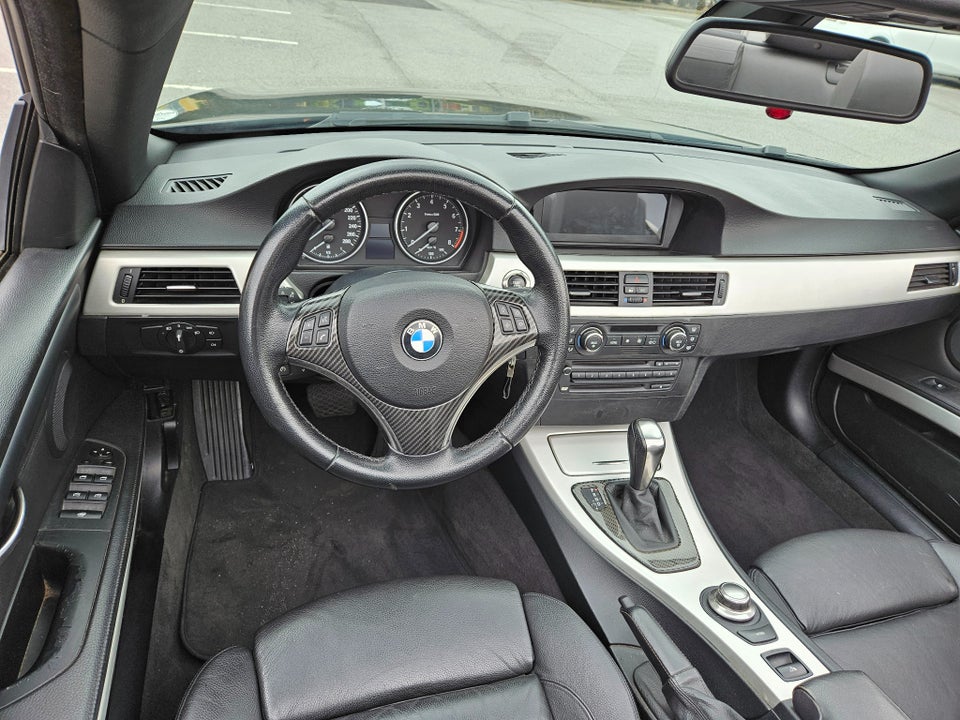 BMW 325i 3,0 Cabriolet 2d