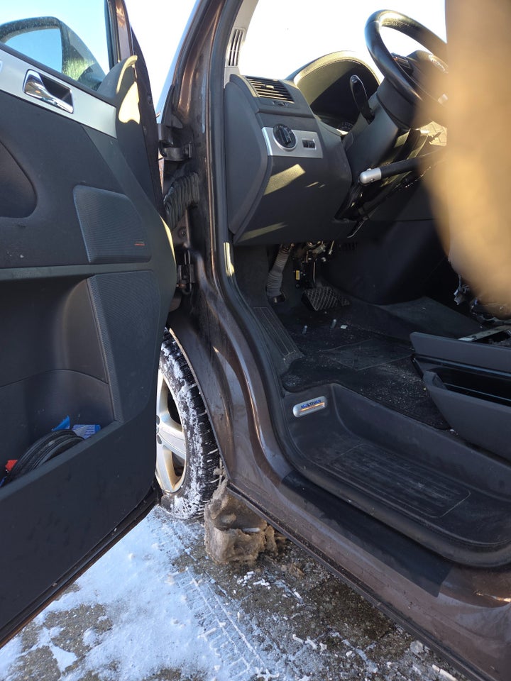 VW Multivan 2,0 TDi 180 Comfortline DSG kort 4d