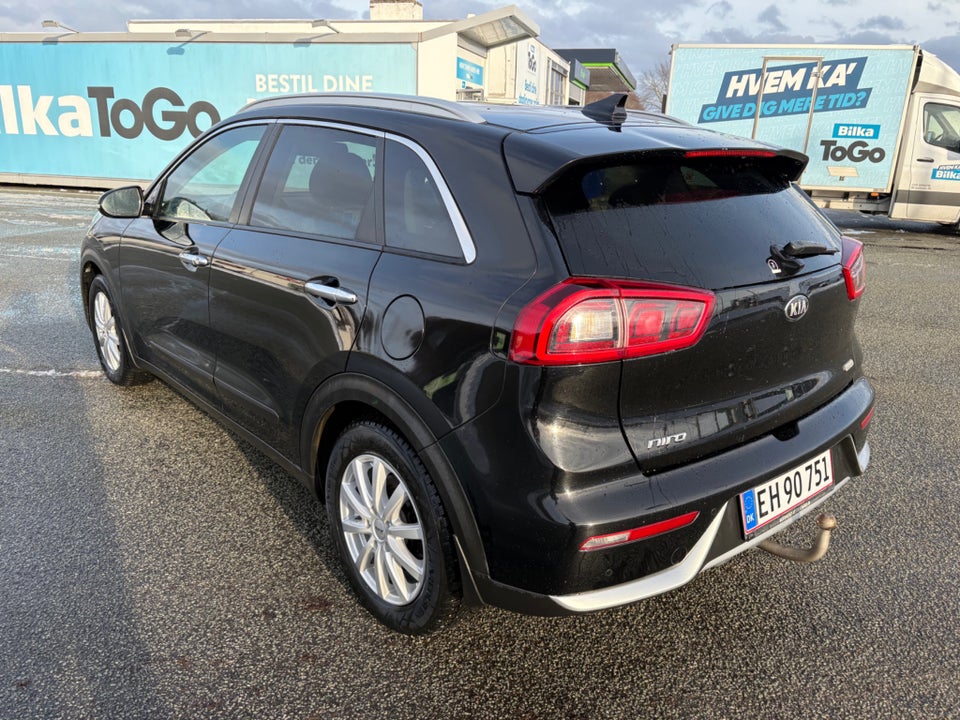Kia Niro 1,6 HEV Attraction+ DCT 5d