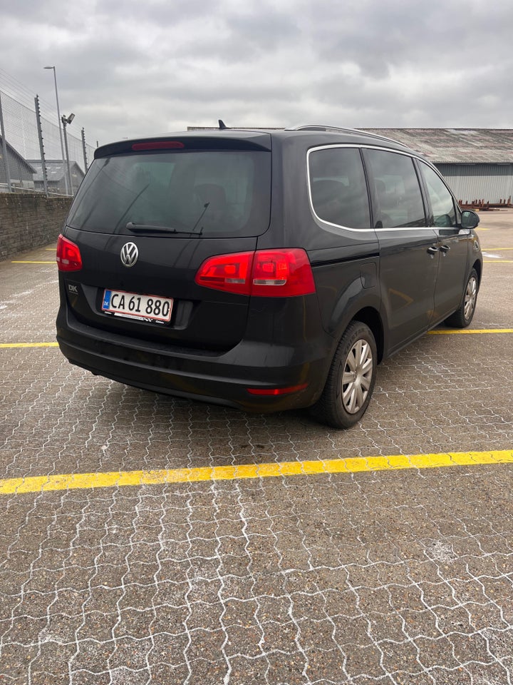 VW Sharan 2,0 TDi 140 Highline DSG BMT 5d