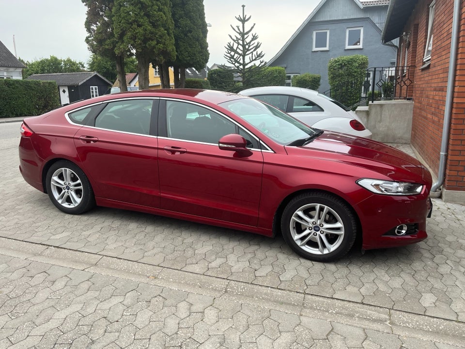 Ford Mondeo 1,5 SCTi 160 Titanium 5d