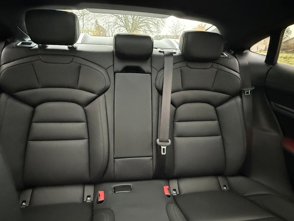 Porsche Taycan 4S 4d