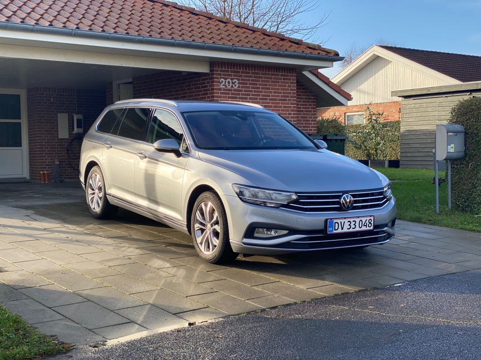 VW Passat 1,5 TSi 150 Elegance+ Variant DSG 5d