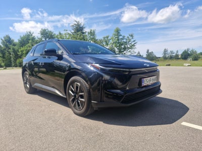 Toyota bZ4X 73 Executive 5d