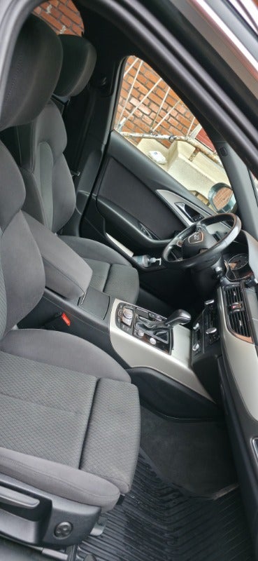 Audi A6 3,0 TDi 218 S-line Avant S-tr. 5d