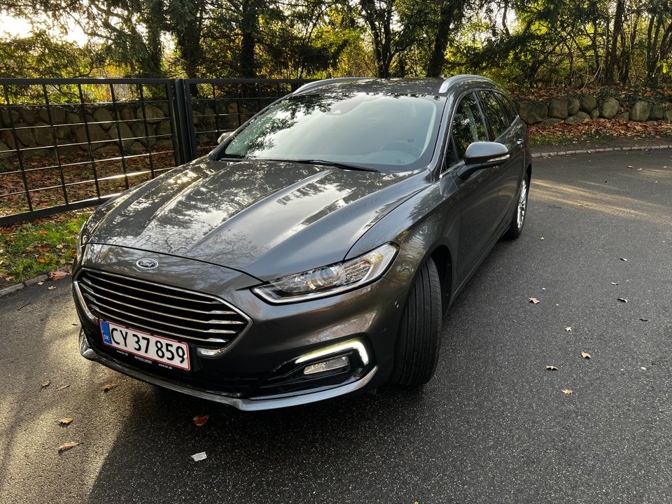 Ford Mondeo 2,0 EcoBlue Titanium stc. aut. 5d