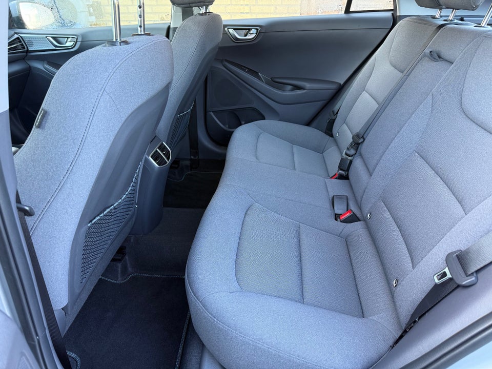 Hyundai Ioniq 40 EV Premium+ 5d