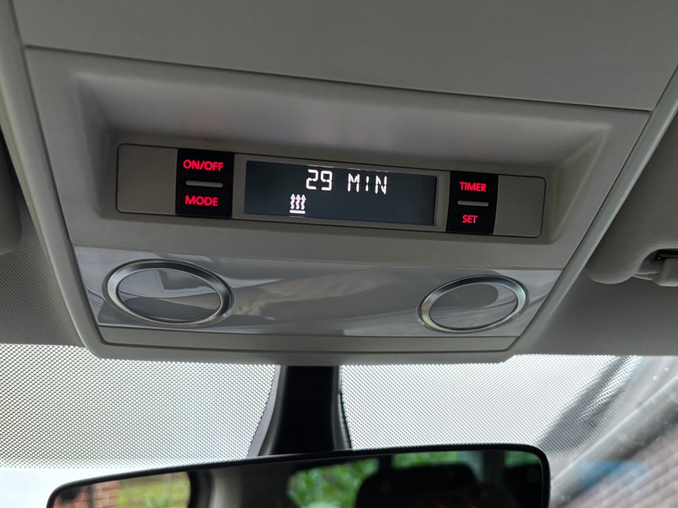 VW Caravelle 2,0 TDi 150 Comfortline DSG kort