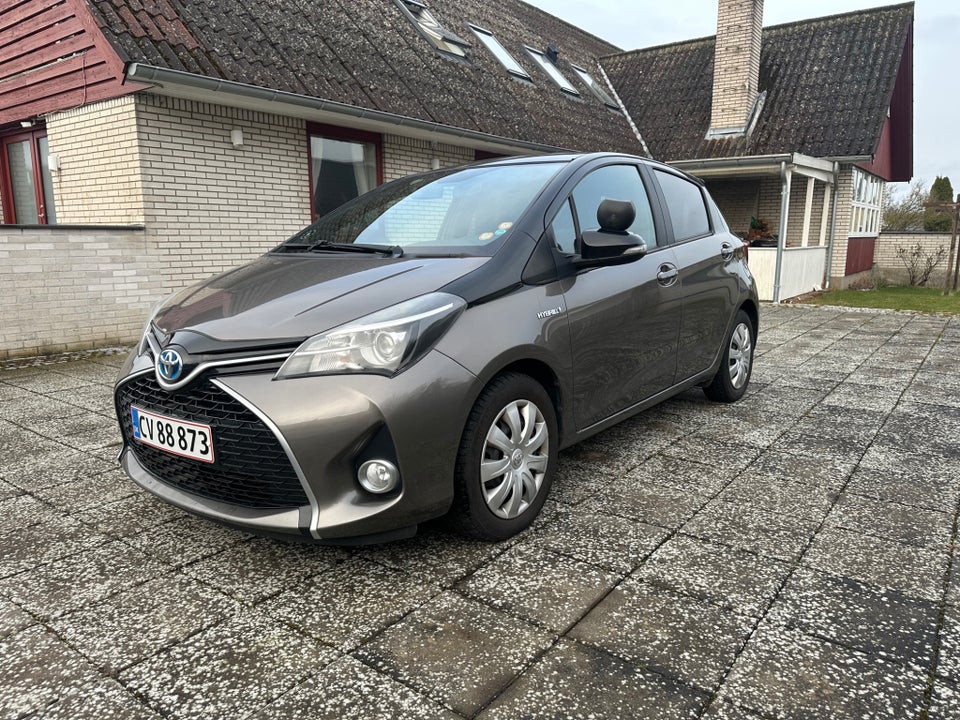 Toyota Yaris 1,5 Hybrid H2 Komfort Sport e-CVT 5d