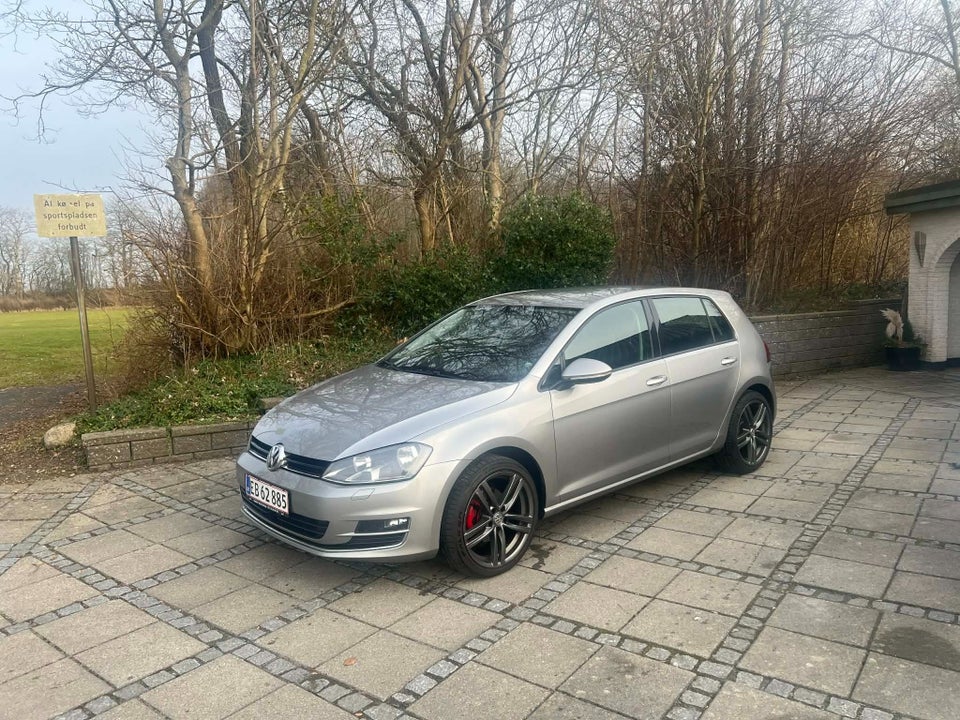 VW Golf VII 1,4 TSi 122 Highline DSG BMT 5d