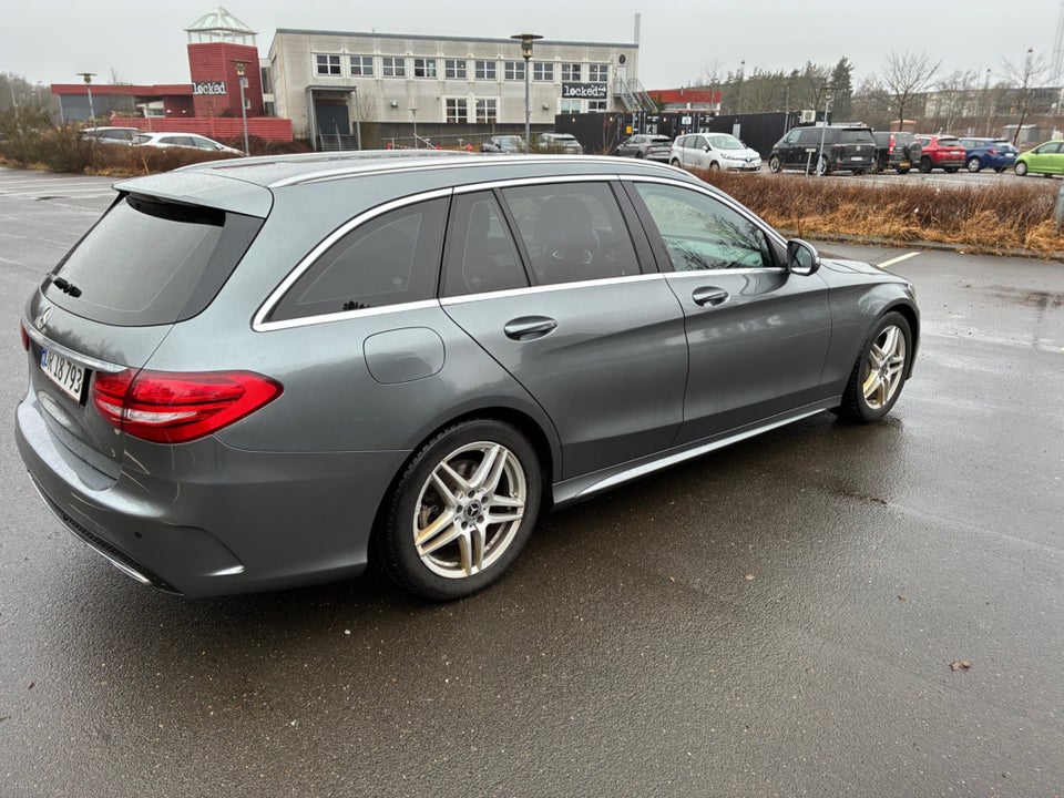 Mercedes C220 d 2,2 AMG Line stc. aut. 5d