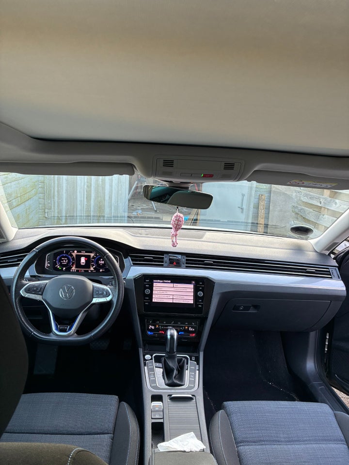 VW Passat 1,4 GTE High Variant DSG 5d