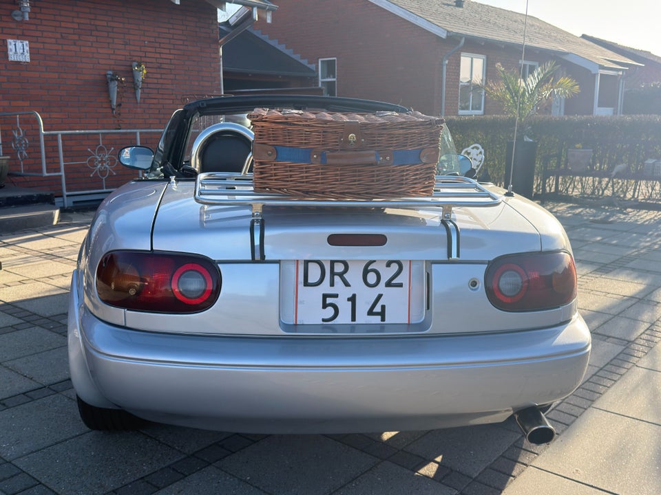 Mazda MX-5 1,6  2d