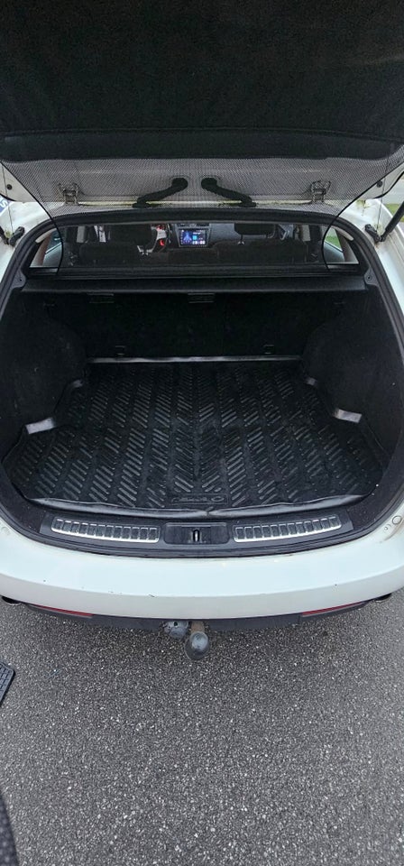 Mazda 6 2,0 Advance stc. 5d