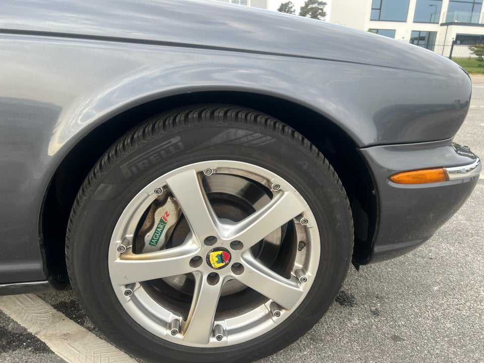Jaguar XJR 4,2 aut. 4d