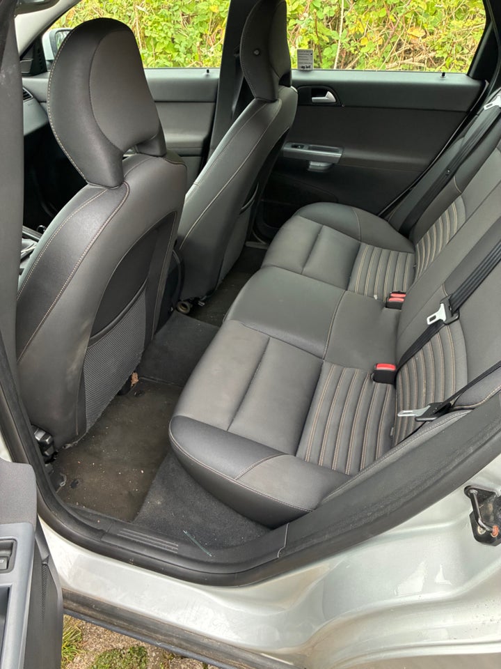 Volvo V50 1,6 D DRIVe 5d