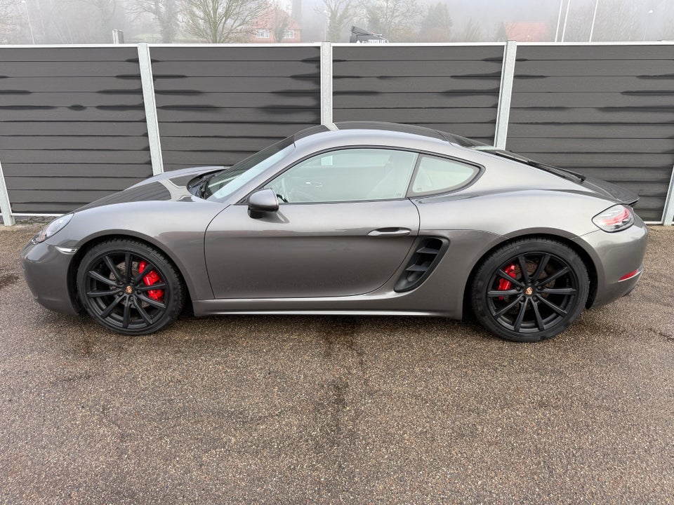 Porsche 718 Cayman S 2,5 PDK 2d