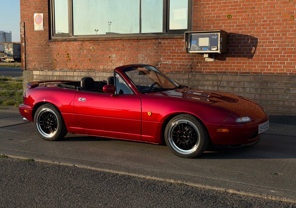Mazda MX-5 1,6  2d