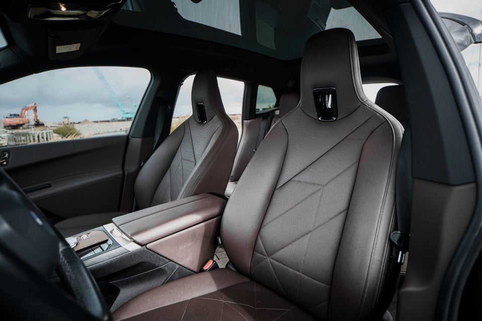 BMW iX xDrive40 Fully Charged Sport 5d