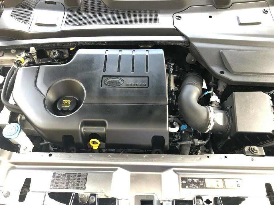 Land Rover Discovery Sport 2,0 TD4 180 Pure Van 5d