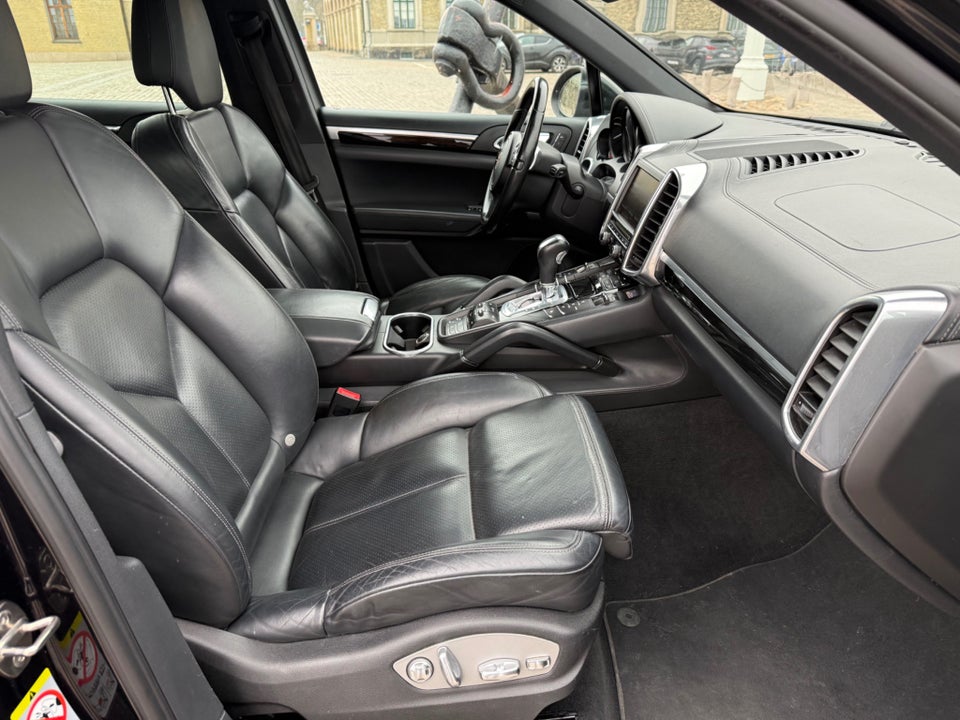 Porsche Cayenne S 4,8 Tiptr. 5d