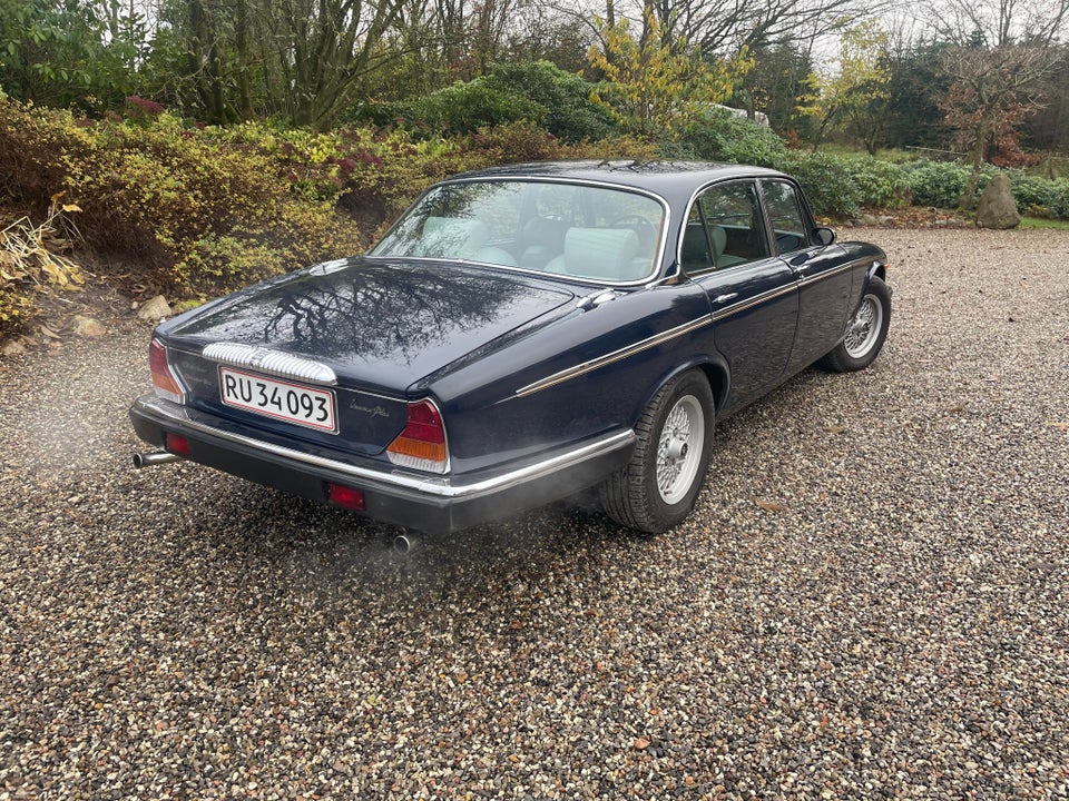 Jaguar XJ6 4,2  4d