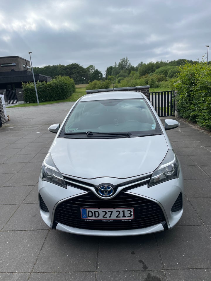 Toyota Yaris 1,5 Hybrid H2 Komfort e-CVT 5d