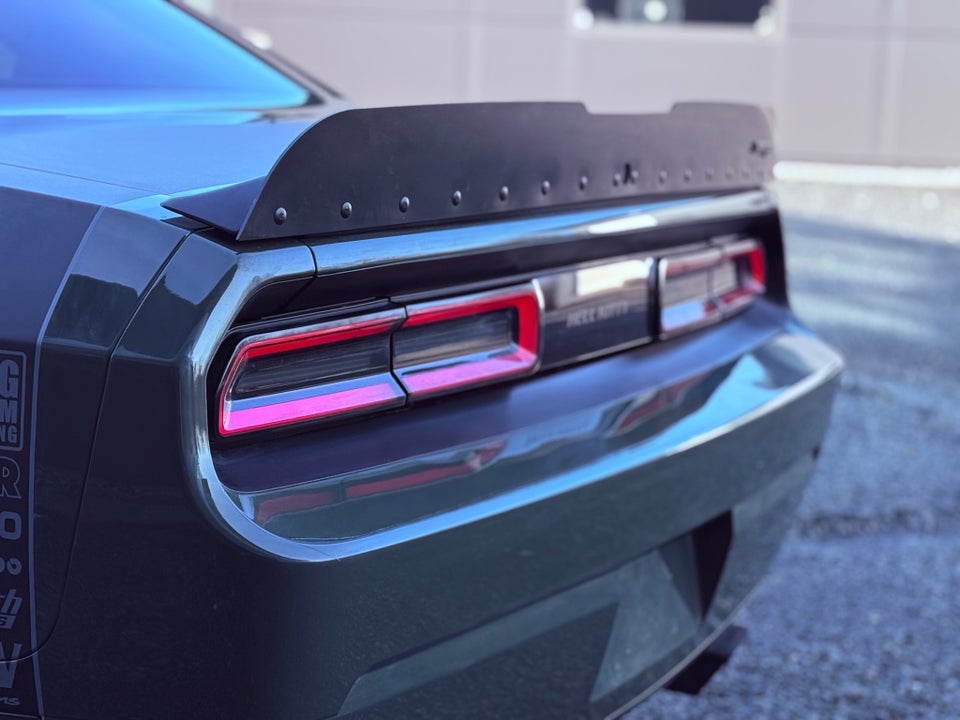 Dodge Challenger 6,1 SRT-8 2d