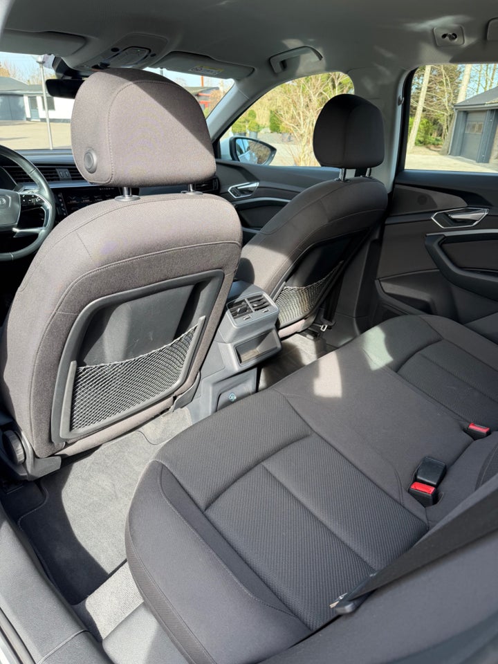 Audi e-tron 50 quattro 5d