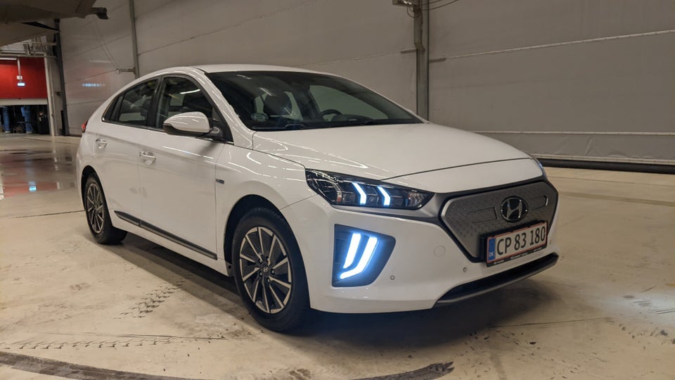 Hyundai Ioniq EV Premium 5d