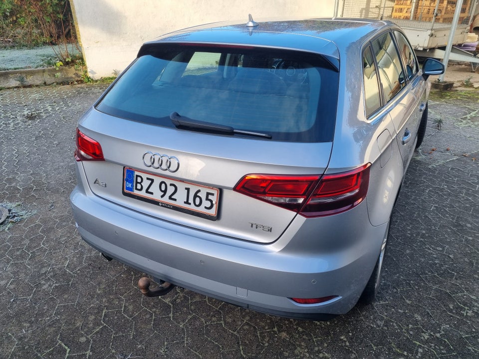 Audi A3 1,0 TFSi 116 Sportback 5d