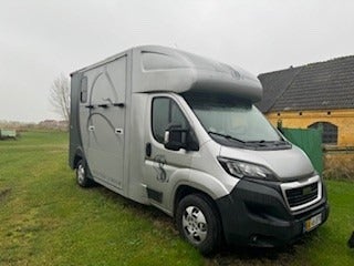 Peugeot Boxer 335 2,0 BlueHDi 163 L3 Hestetransport 2d