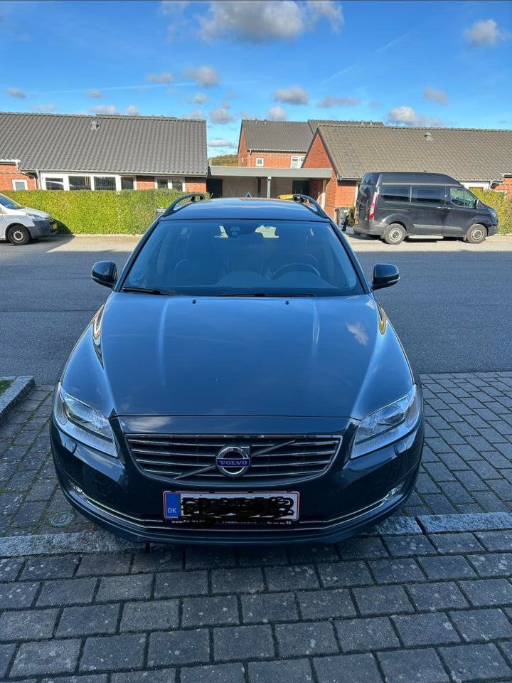 Volvo V70 2,0 T4 190 Momentum aut. 5d