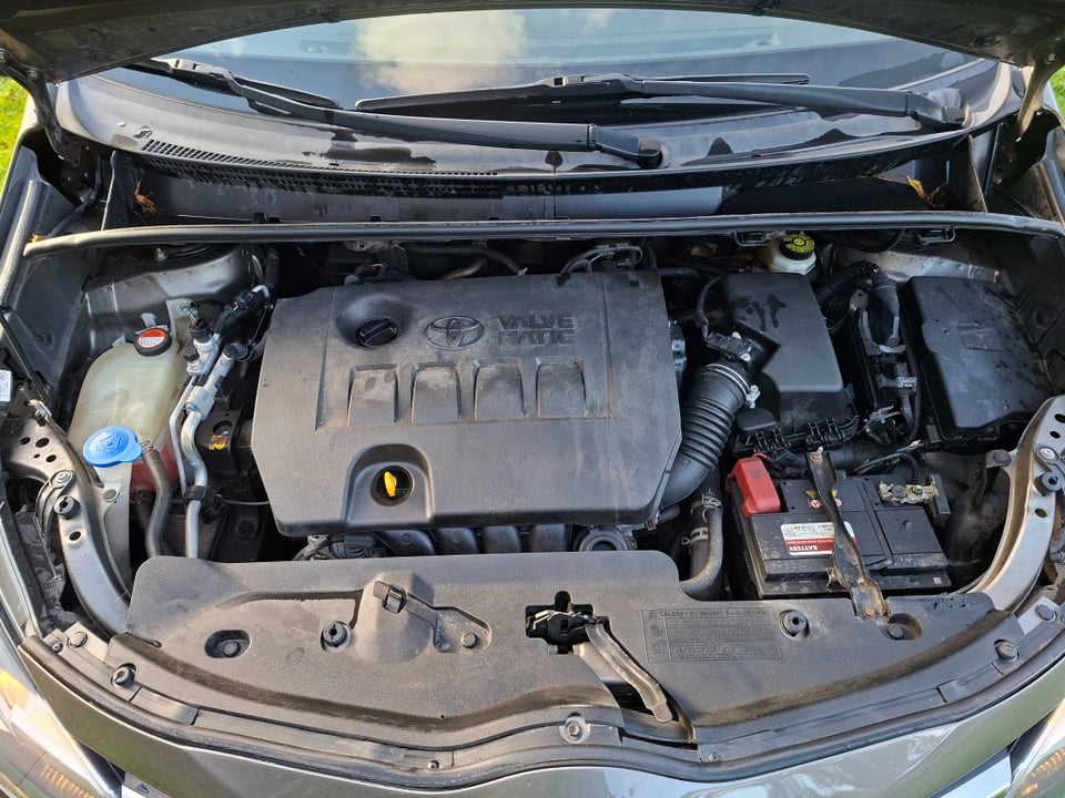 Toyota Verso 1,8 VVT-i T2 Premium 7prs 5d
