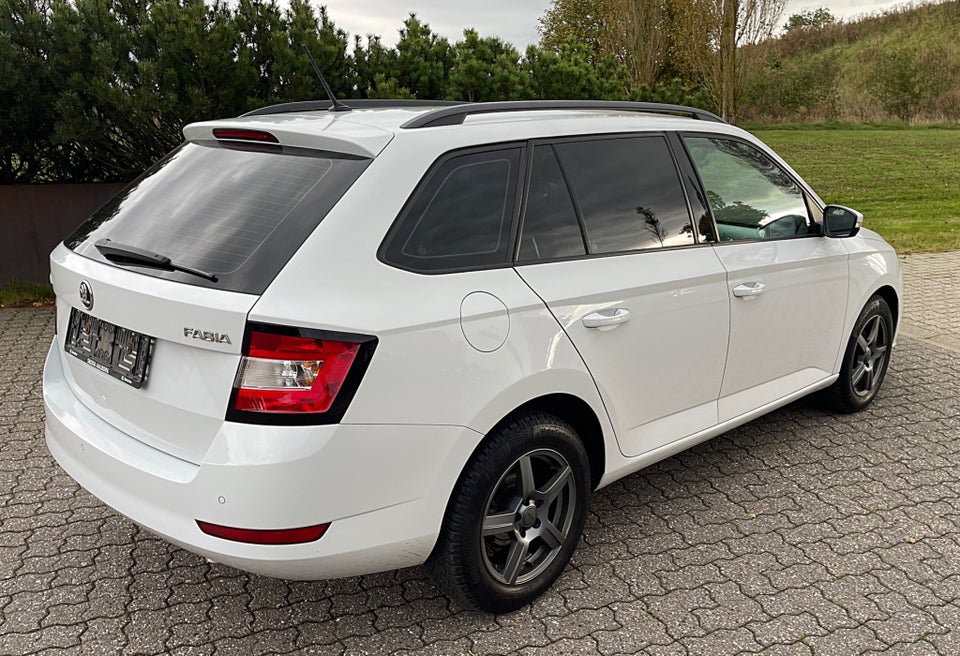 Skoda Fabia 1,0 TSi 95 Style Combi 5d