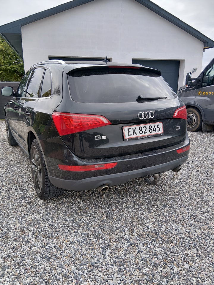 Audi Q5 3,0 TDi 240 quattro S-tr. 5d