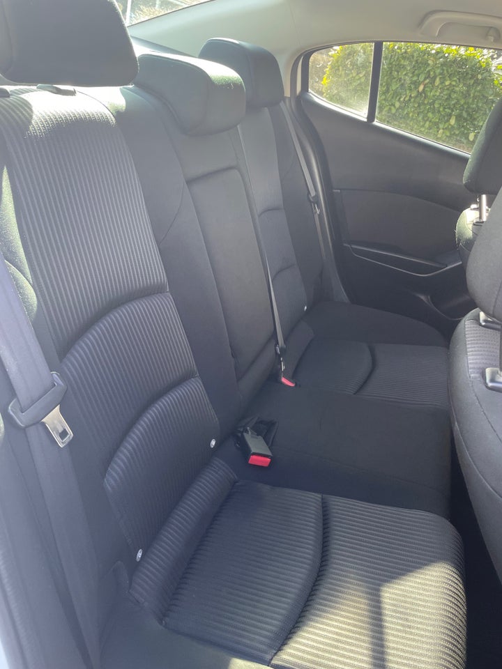 Mazda 3 2,0 SkyActiv-G 120 Vision 4d