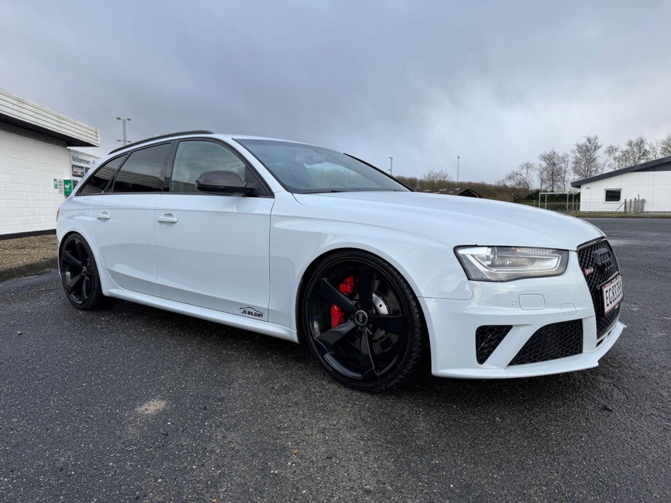 Audi RS4 4,2 FSi Avant quattro S-tr. 5d