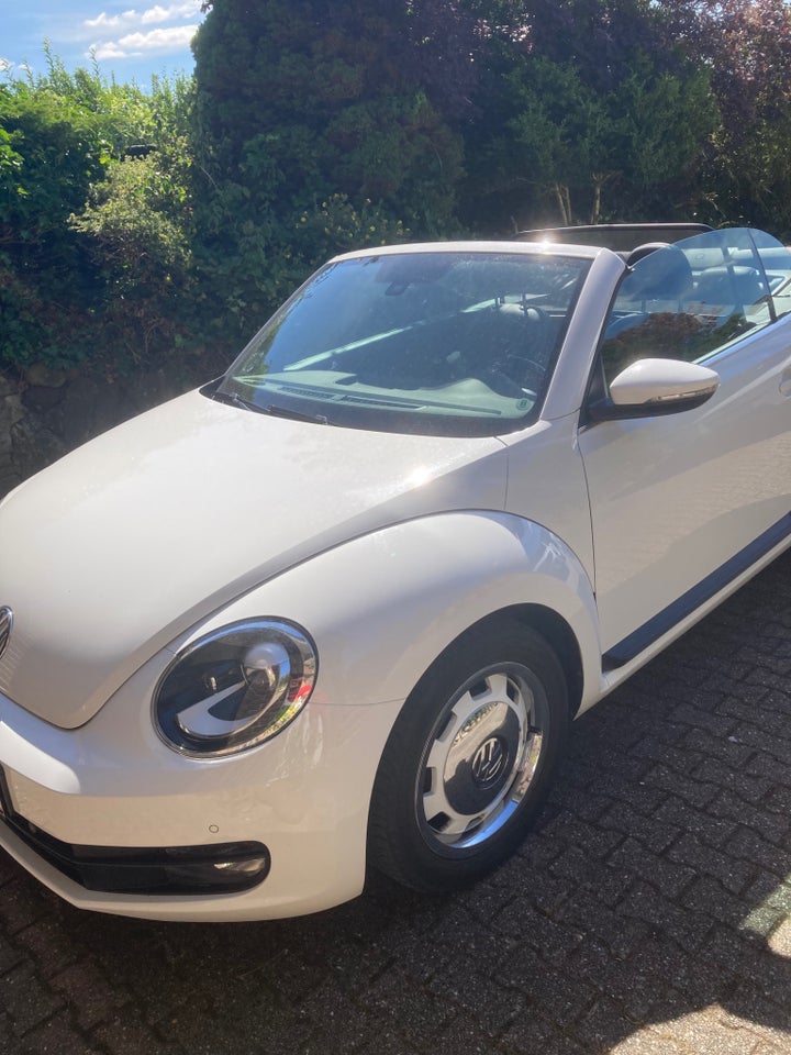 VW The Beetle 1,2 TSi 105 Design Cabriolet 2d