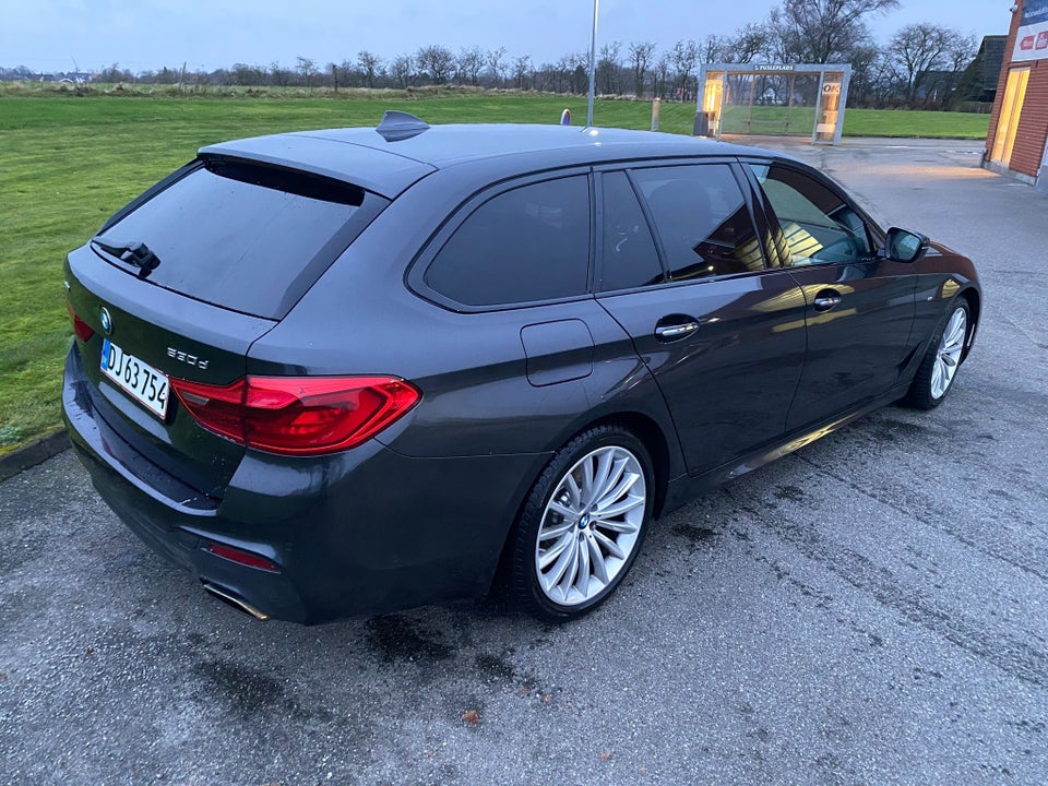 BMW 530d 3,0 Touring M-Sport xDrive aut. 5d