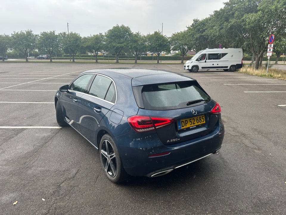 Mercedes A250 e 1,3 Progressive Line aut. Van 5d