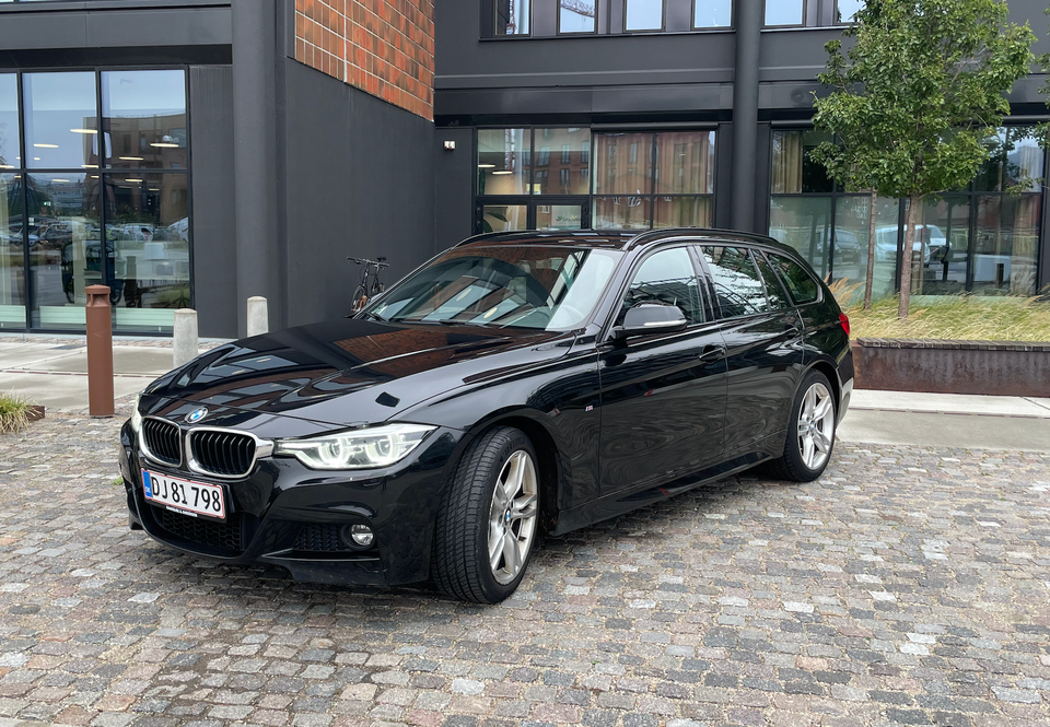 BMW 320i 2,0 Touring M-Sport xDrive aut. 5d