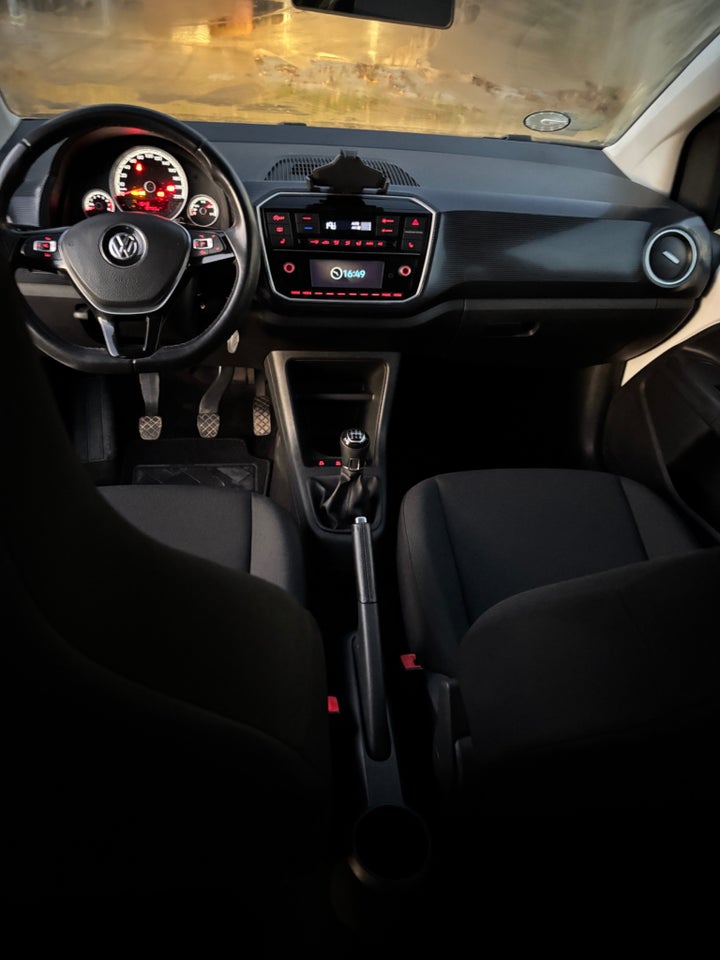 VW Up! 1,0 MPi 60 Move BMT 5d