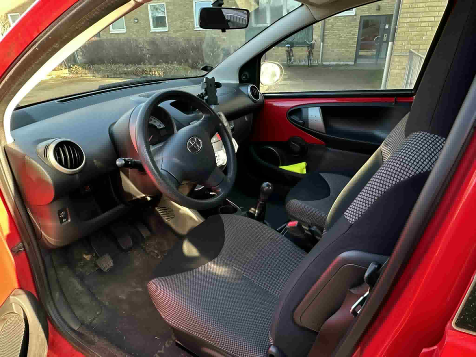 Toyota Aygo 1,0 VVT-i T1 5d