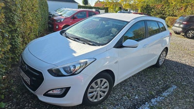 Hyundai i30 1,6 CRDi 110 5d