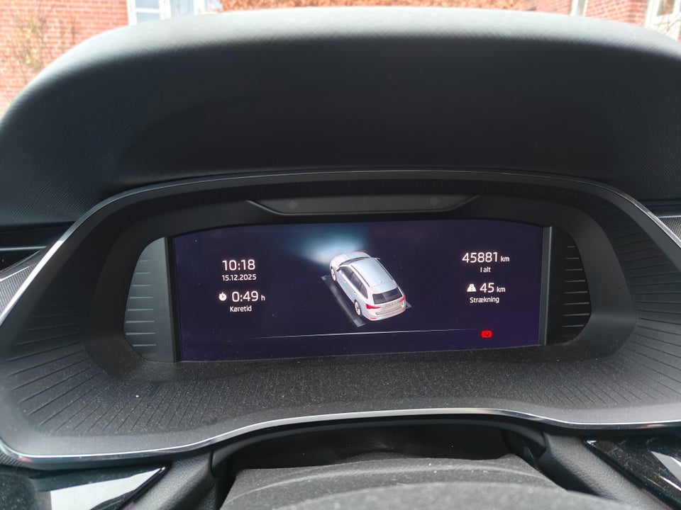 Skoda Octavia 1,4 TSi iV Plus Combi DSG 5d