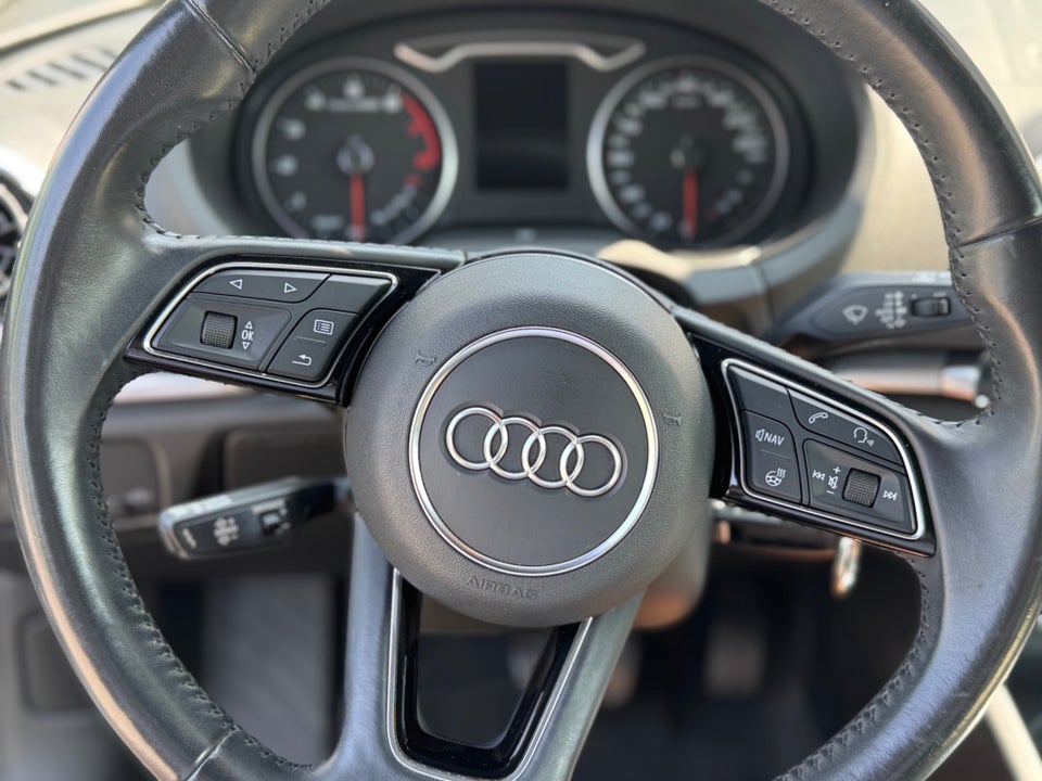 Audi A3 40 TFSi Sport Cabriolet quattro S-tr. 2d