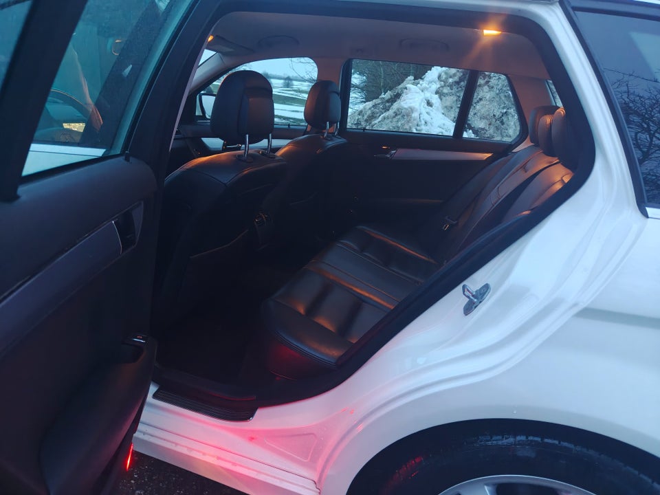 Mercedes C200 1,8 Kompressor Elegance stc. 5d